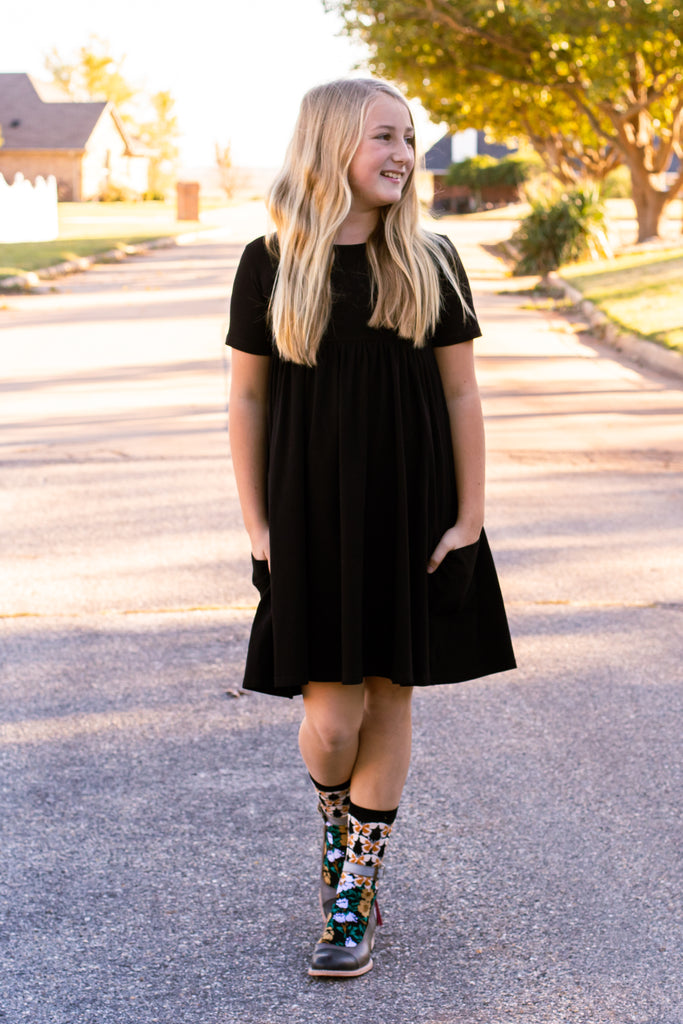 Black Annie Dress – Merce & Me